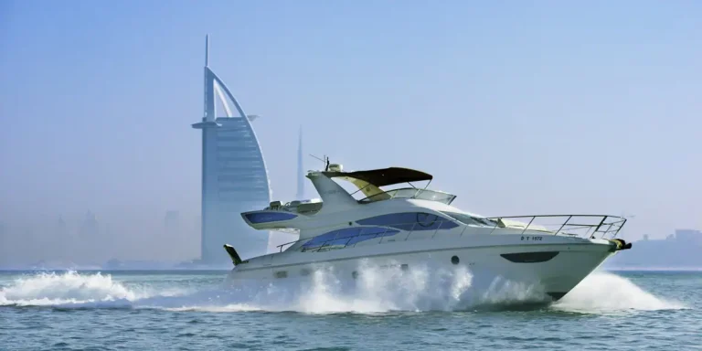 Luxury Yacht Charters in Dubai: Top 5 Experiences You Can't Miss