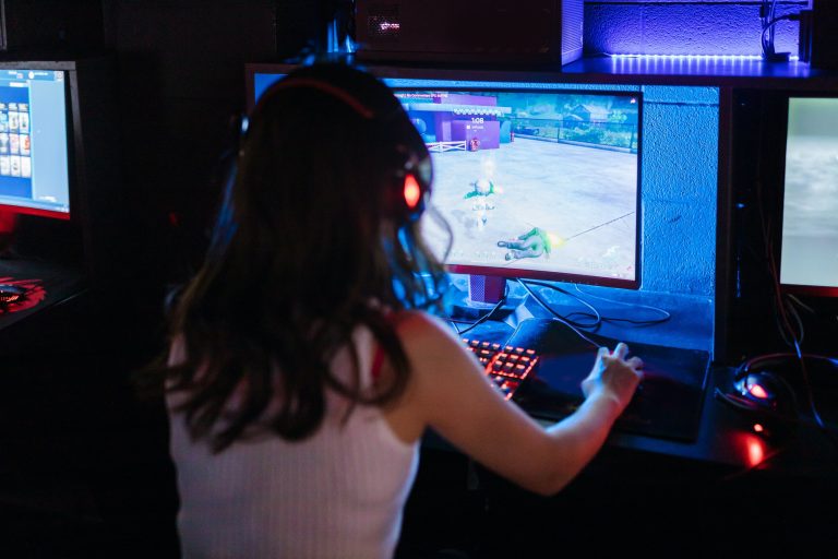 The Thrilling World of Online Games : A Comprehensive Guide to Winning Big The Thrilling World of Online Games : A Comprehensive Guide to Winning Big