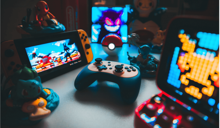 How Are The Themes And Symbols Programmed In Online Games?