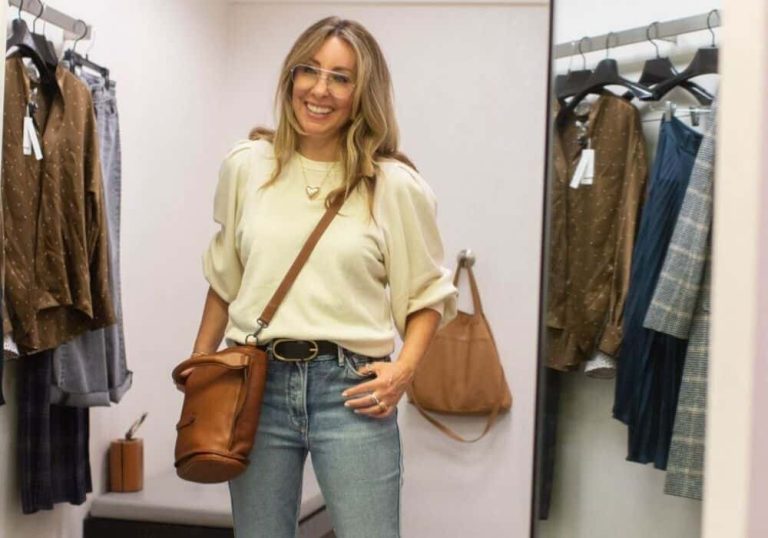 Comprehensive Guide On Why Puff Sleeve Blouses Are A Must-Have For Every Wardrobe