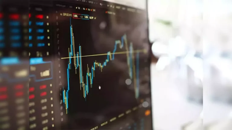 .Market Panic vs. Stealth Recovery: Identifying the Turning Point 