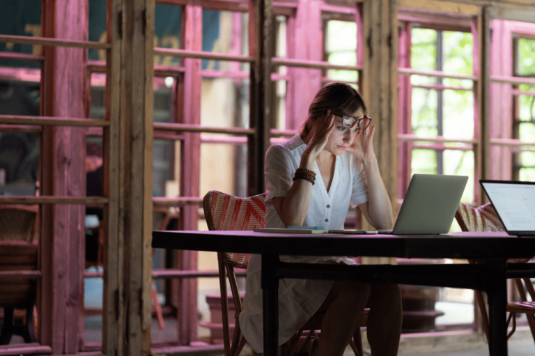 How to Stay Focused in a Distracted World How to Stay Focused in a Distracted World