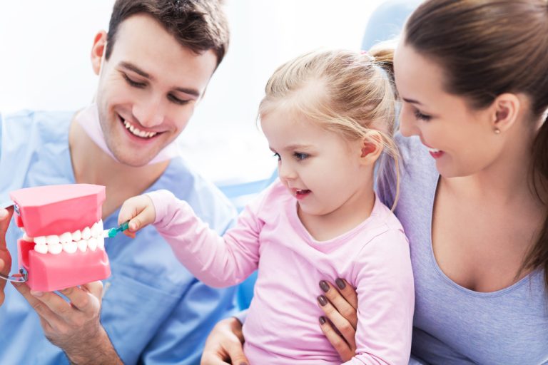 How Family Dentists Foster Communication Between Parents And Kids