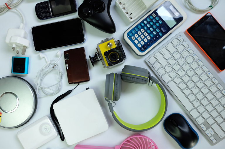 Smart Cable and Accessory Solutions for Every Gadget Smart Cable and Accessory Solutions for Every Gadget